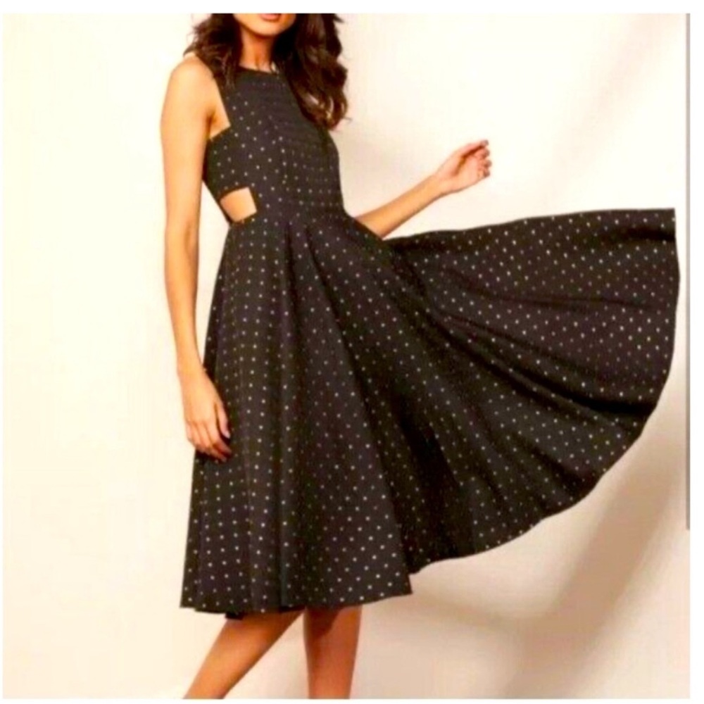 Black heart Sleeveless Cut out Jacquard Dress